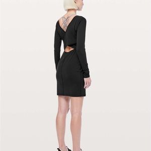 Lululemon Contour Dress Nulu